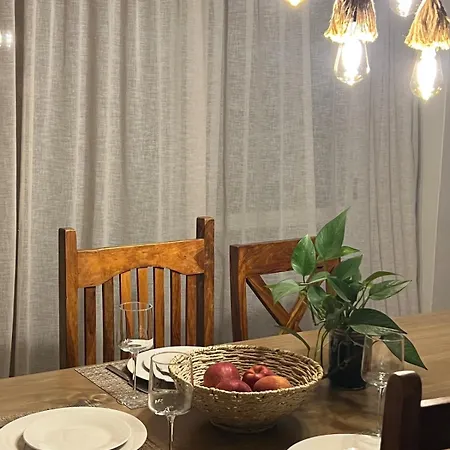 Dimitri's Maisonette *